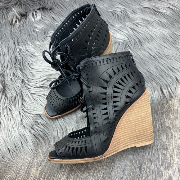 FINAL✂️ JEFFREY CAMPBELL ‘Rodillo’ CutOut Wedge - Picture 3 of 8